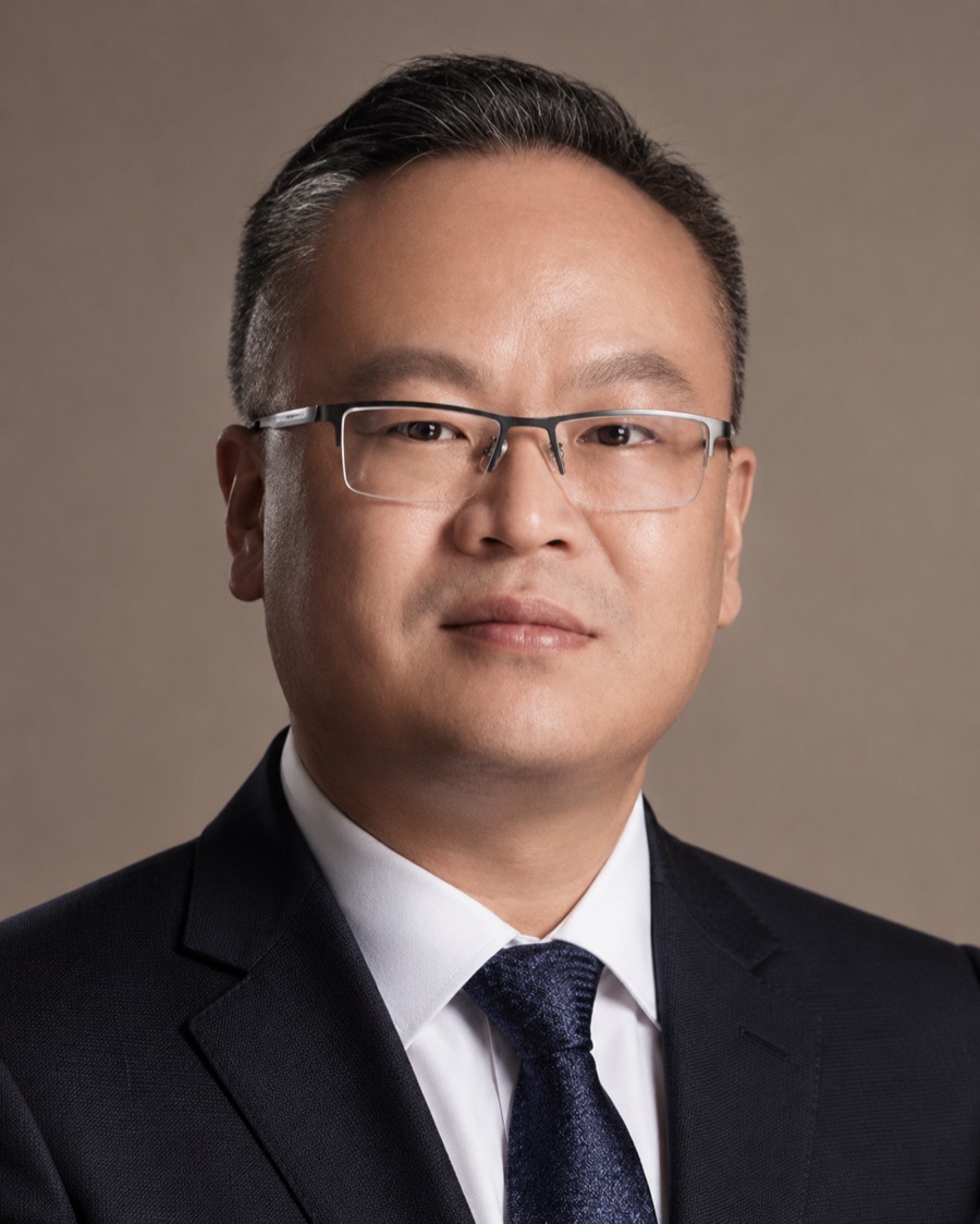 屈铁军照片